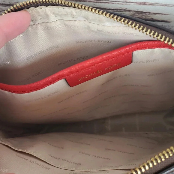 Michael Kors Jet Set East West Signature Brown/Red/Gold Perforated Crossbody Bag - Picture 13 of 16